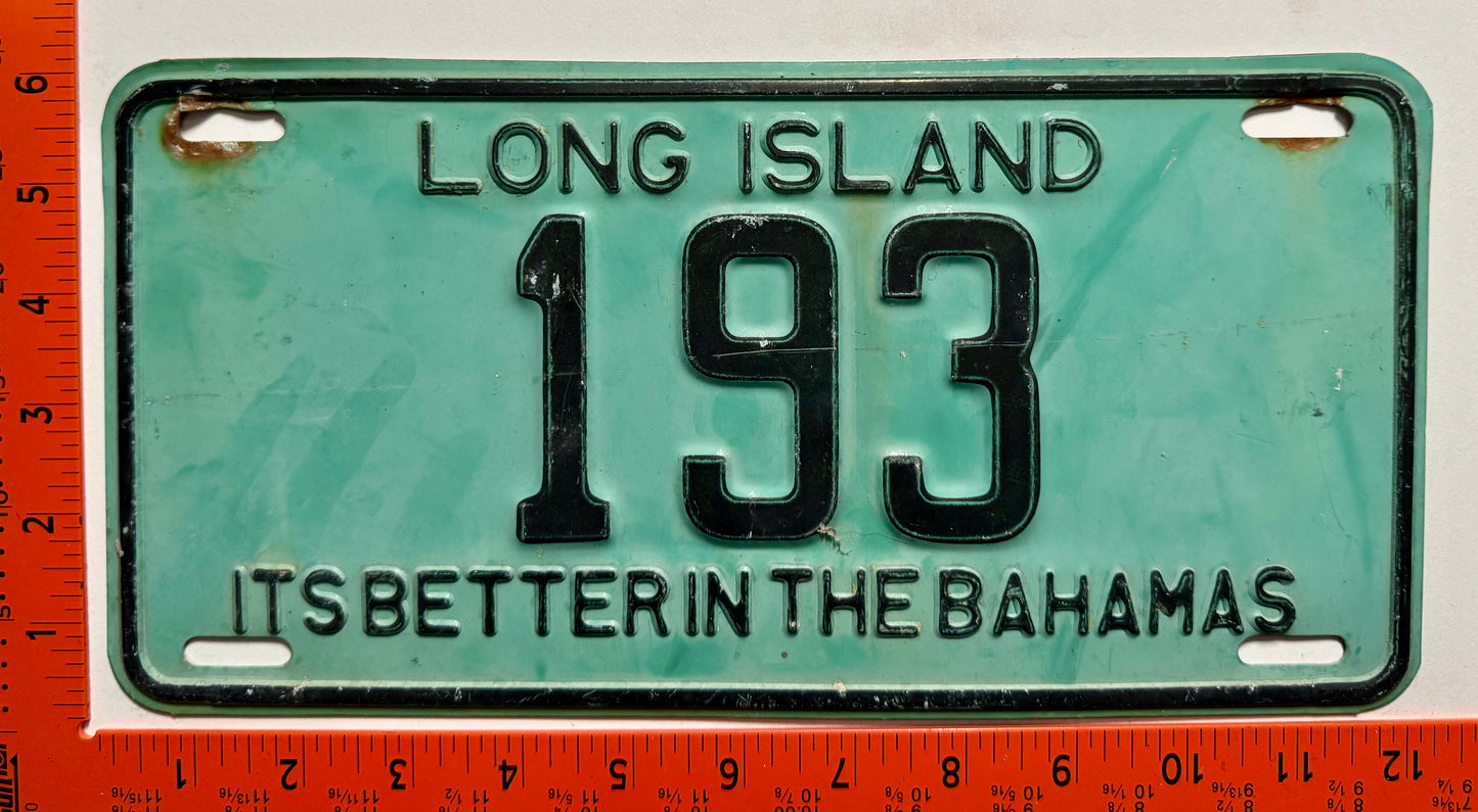 1977 Long Island, Bahamas #193 Passenger License Plate