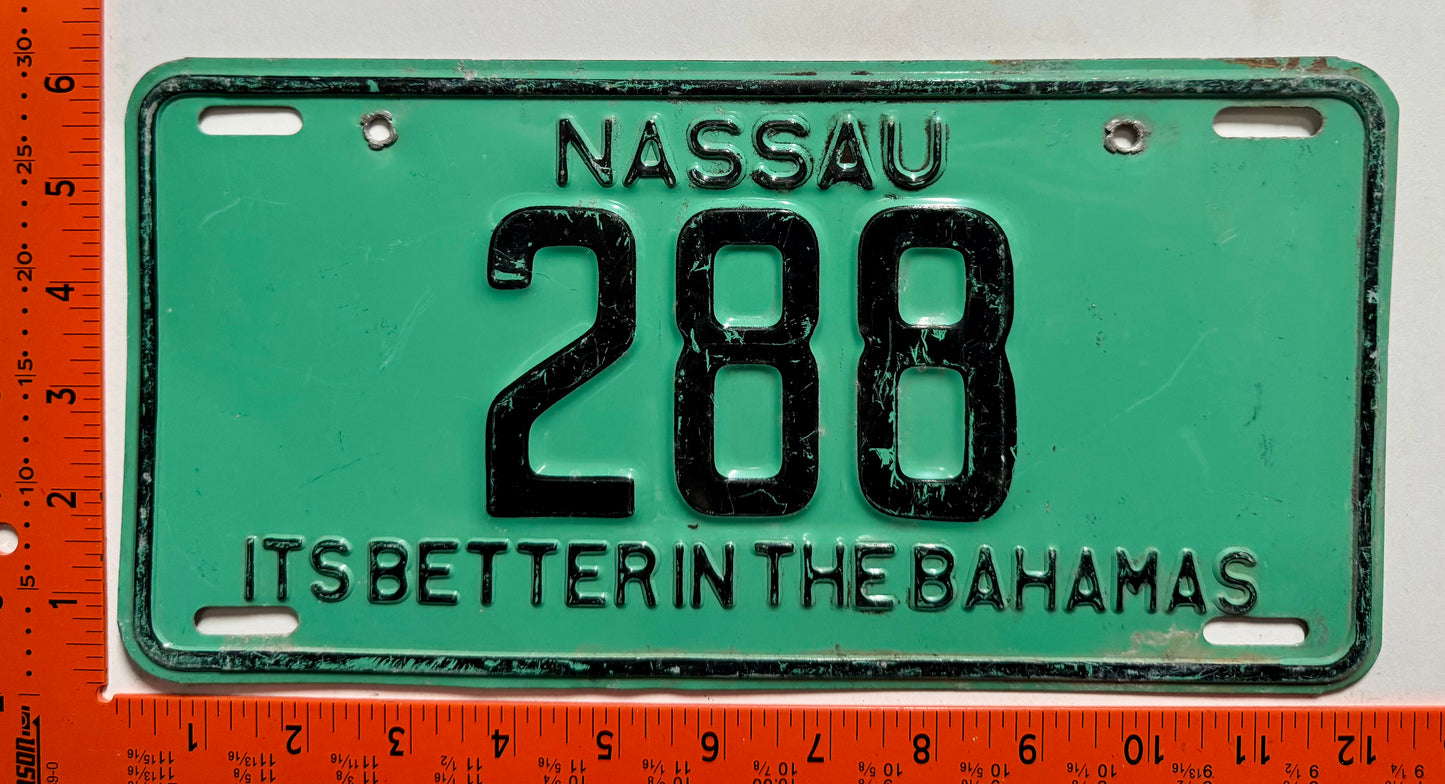 1977 Nassau, Bahamas #288 Passenger License Plate