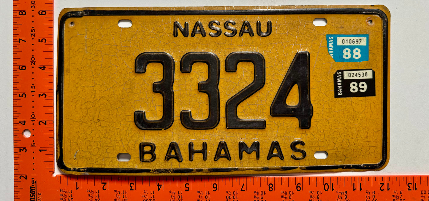 1988/1989 Nassau, Bahamas #3324 Passenger License Plate