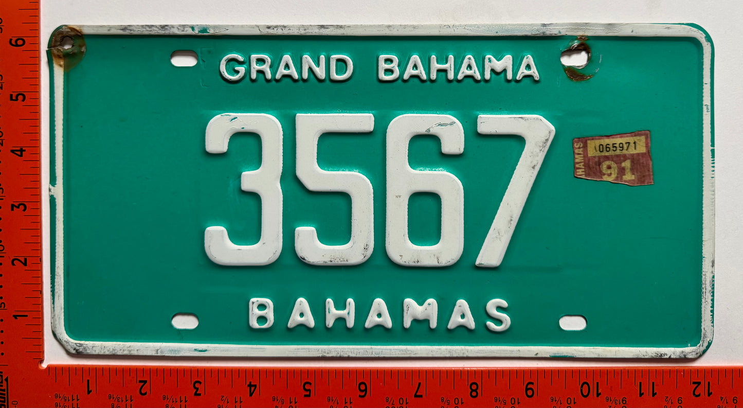 1991 Grand Bahama, Bahamas #3567 Passenger License Plate