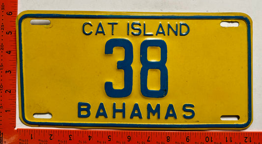 1976 Cat Island, Bahamas #38 Passenger License Plate