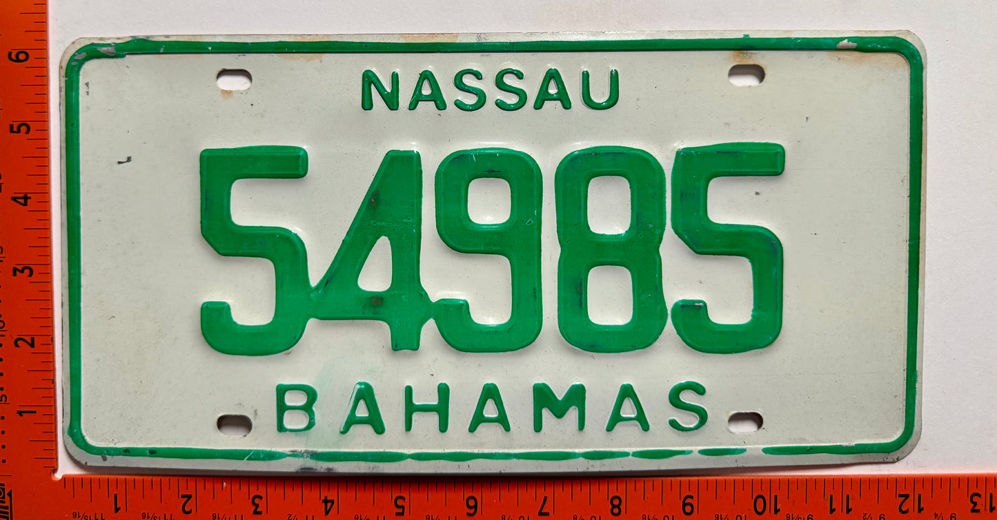 1983 base Nassau, Bahamas #54985 Passenger License Plate