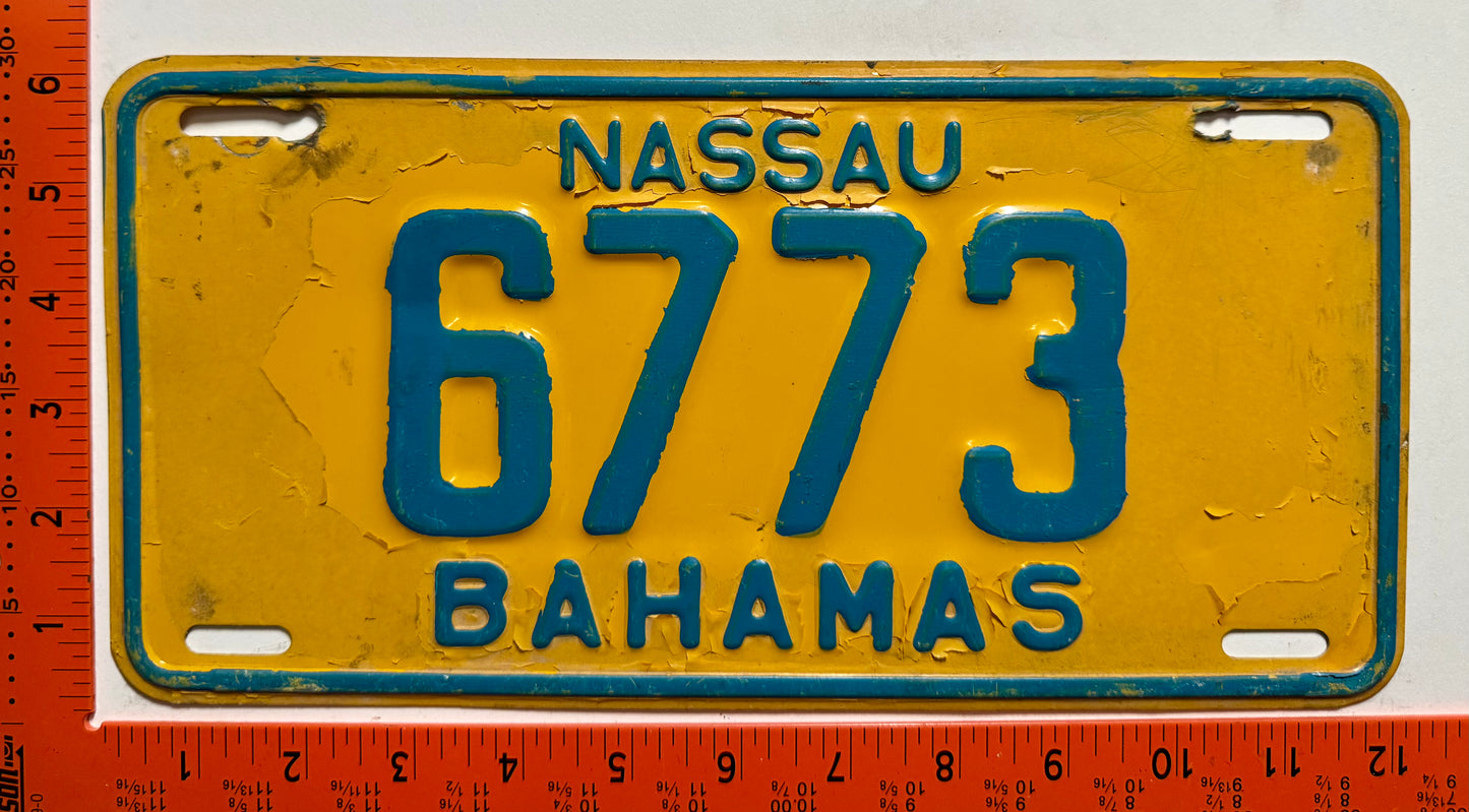 1981 base Nassau, Bahamas #6773 Passenger License Plate