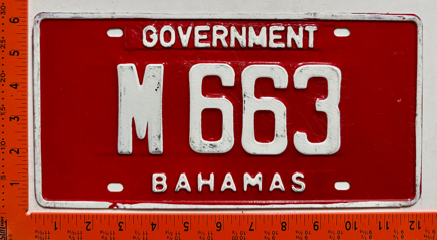 undated Bahamas #M663 Government Machinery License Plate