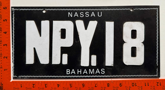 1970s Nassau, Bahamas #NPY18 Passenger License Plate
