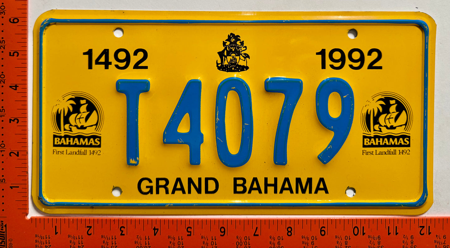 1992 Grand Bahama, Bahamas #T4079 Truck License Plate