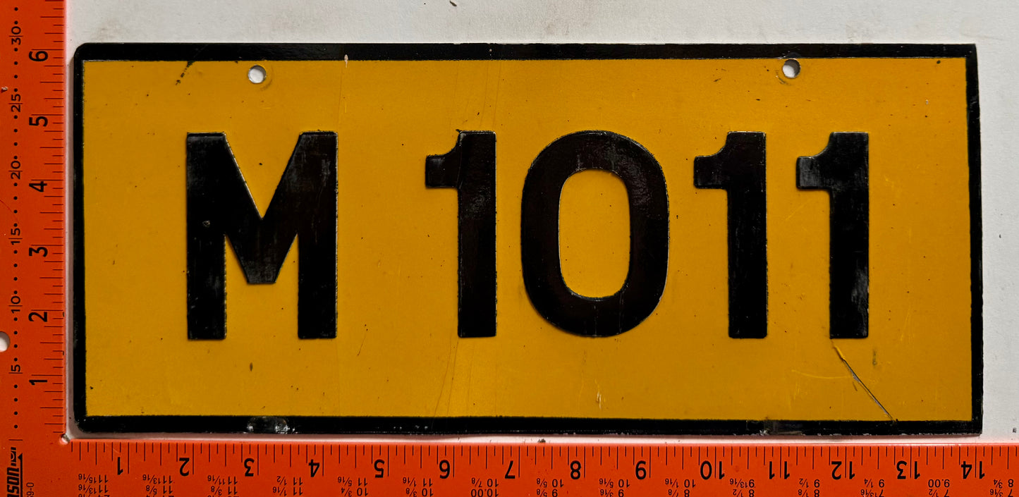 undated Barbados #M 1011 Passenger License Plate