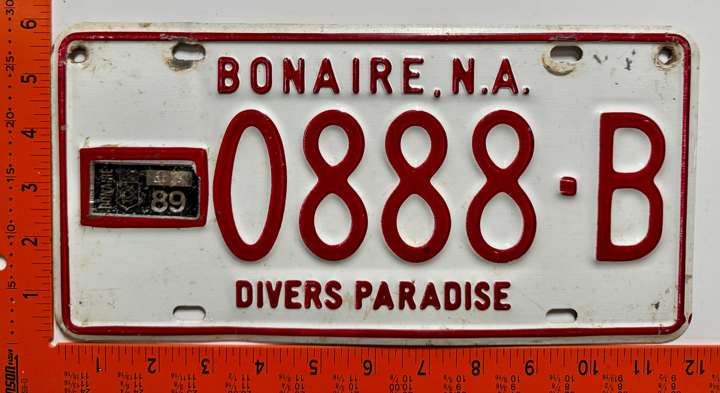 1989 Bonaire #0888-B Passenger License Plate