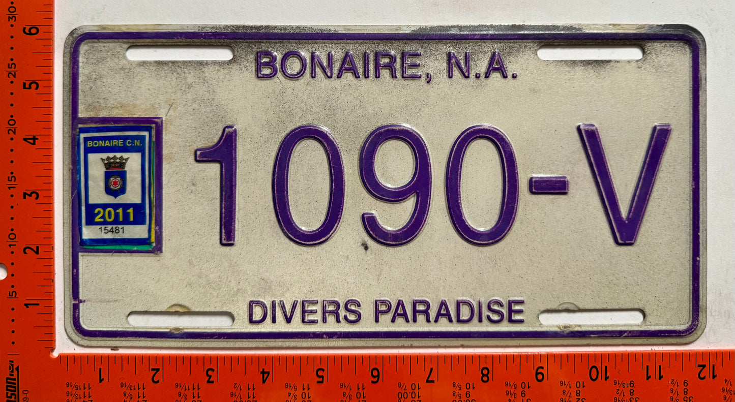 2011 Bonaire #1090-V Commercial License Plate