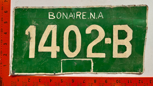 1982 base Bonaire #1402-B Passenger Replacement License Plate