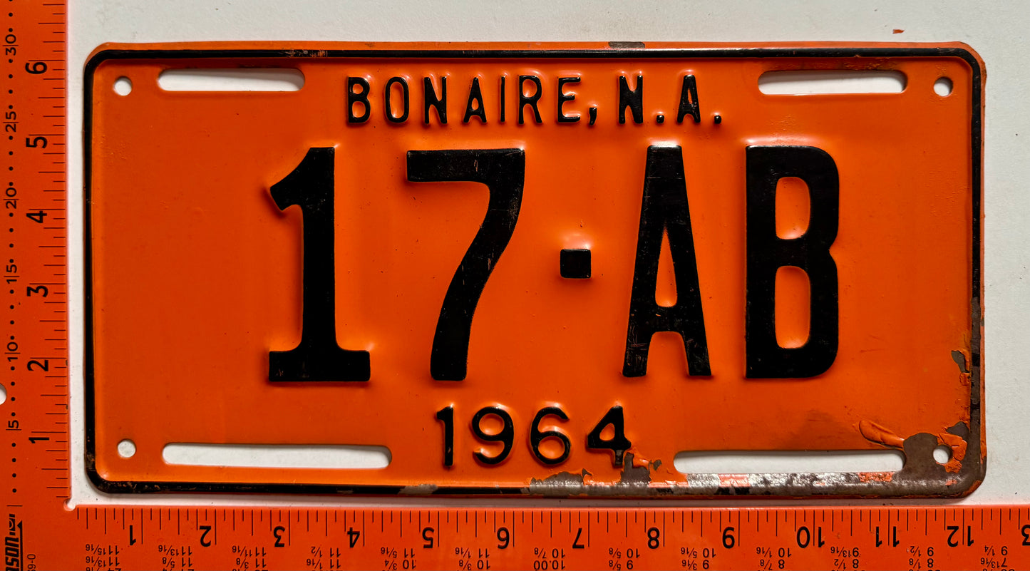 1964 Bonaire #17-AB Autobus License Plate