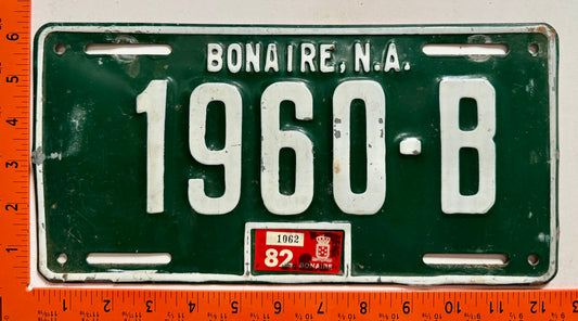 1982 Bonaire #1960-B Passenger License Plate