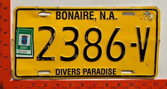 2001 Bonaire #2386-V Commercial License Plate