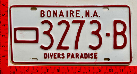 1986 base Bonaire #3273-B Passenger License Plate
