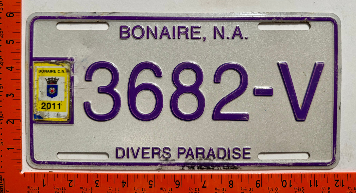 2011 Bonaire #3682-V Commercial License Plate