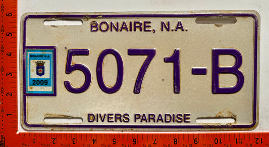2009 Bonaire #5071-B Passenger License Plate