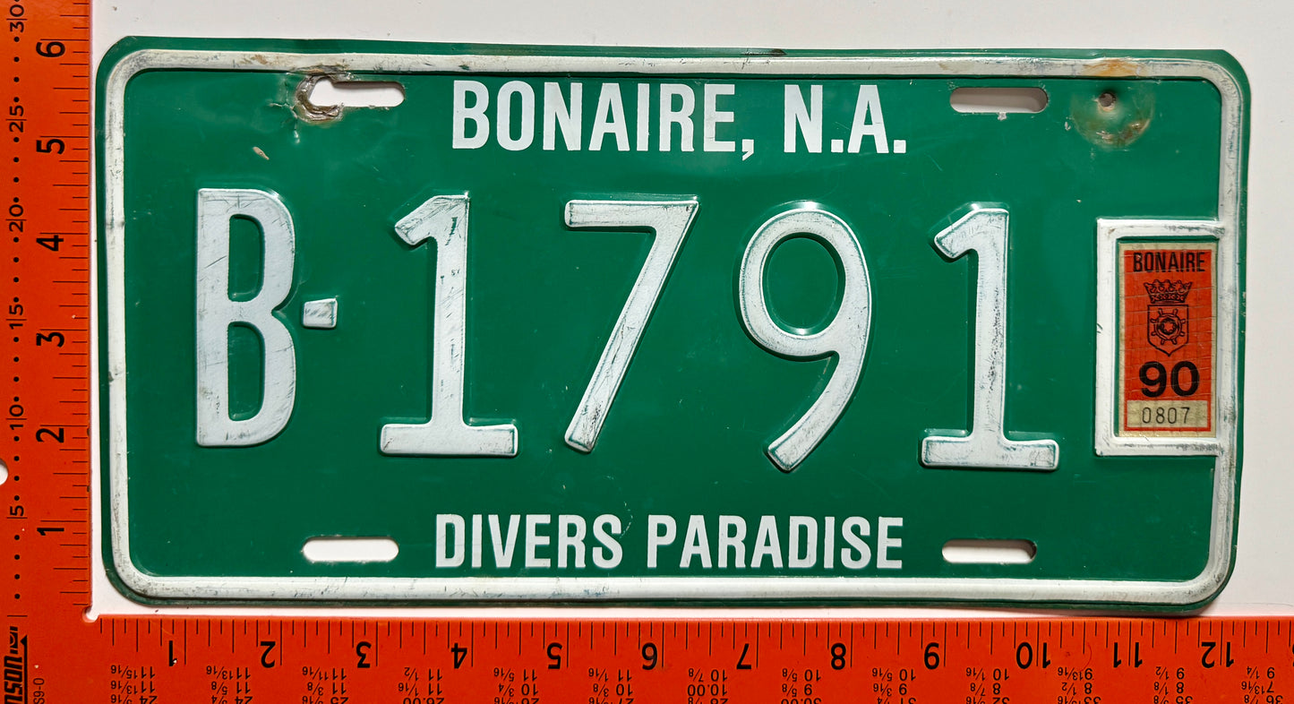 1990 Bonaire #B-1791 Passenger License Plate