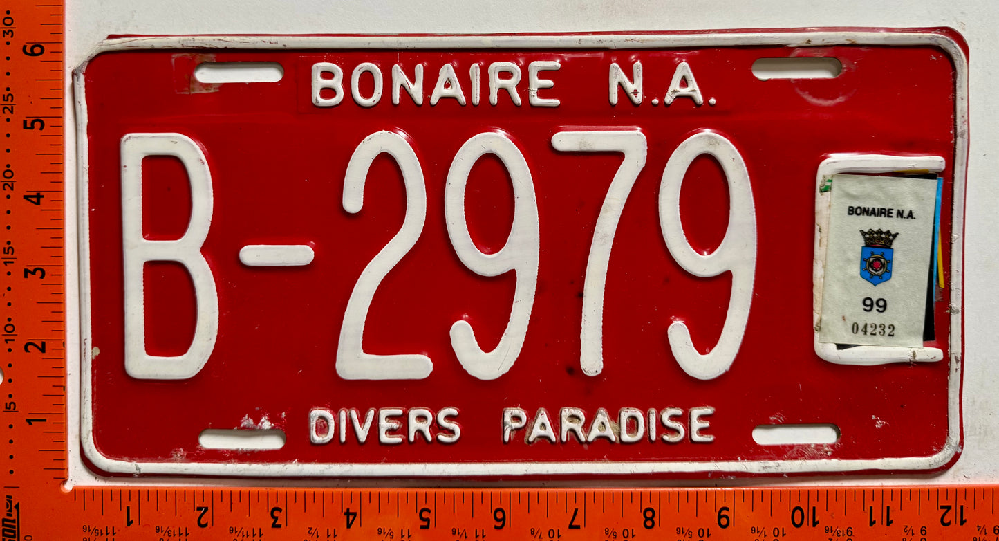1999 Bonaire #B-2979 Passenger License Plate