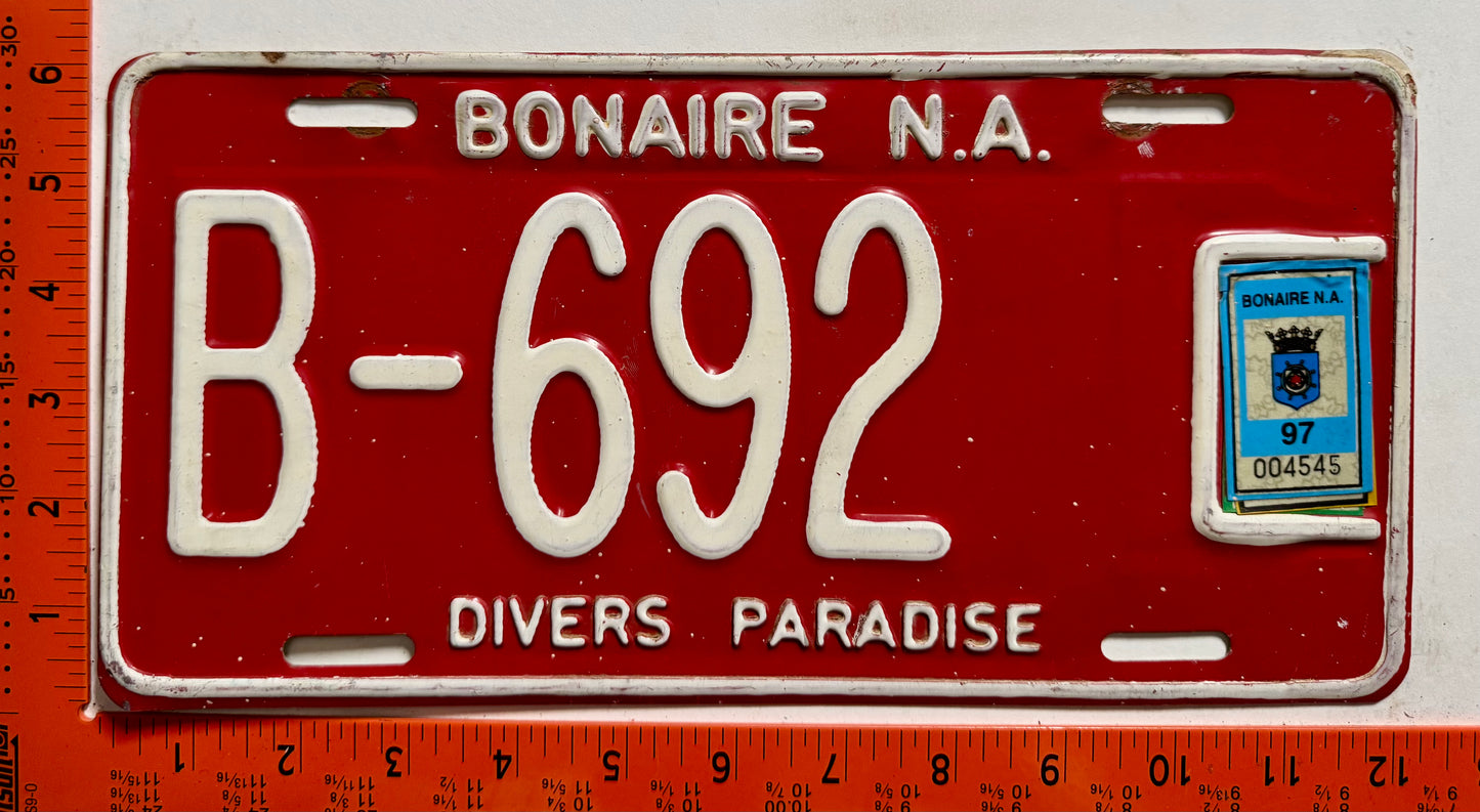 1997 Bonaire #B-692 Passenger License Plate