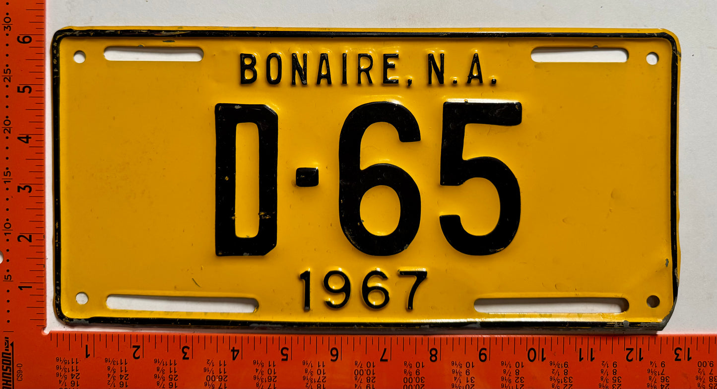 1967 Bonaire #D-65 Government License Plate