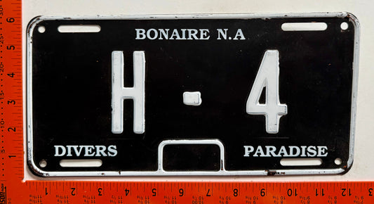 1993 base Bonaire #H-4 Rental License Plate