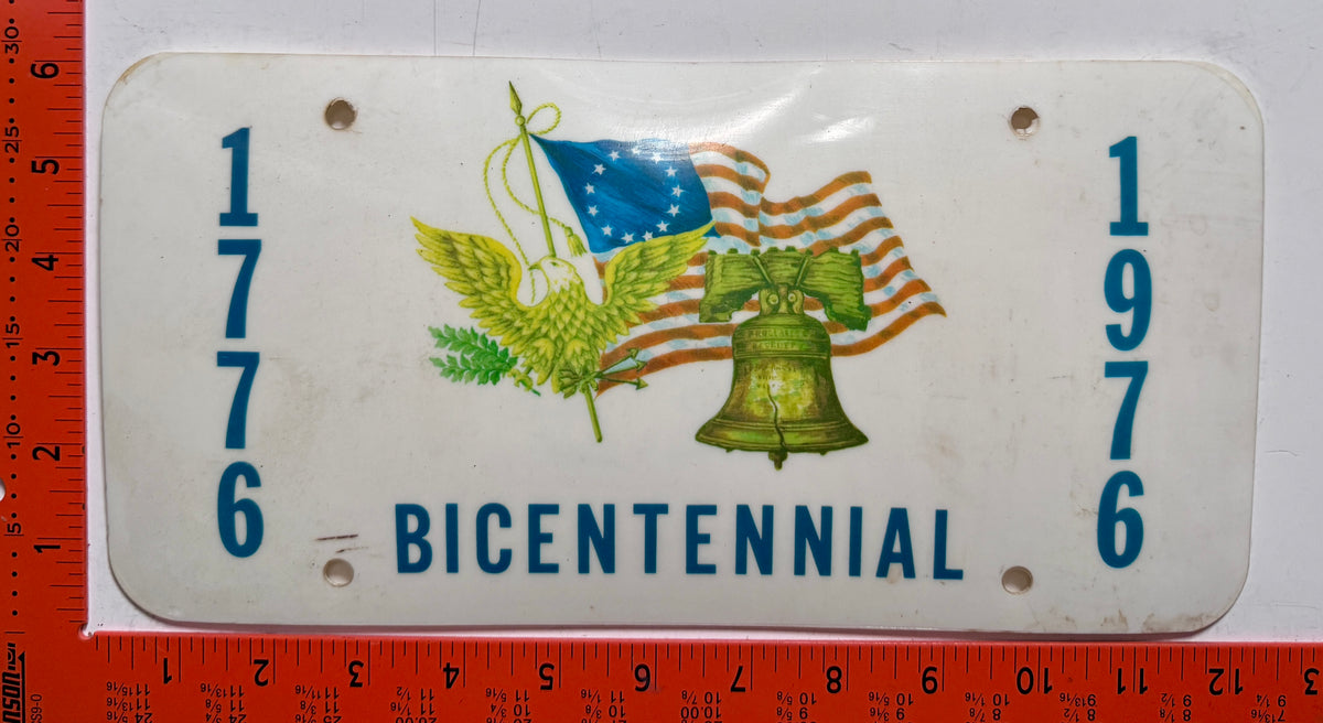 1776-1976 Bicentennial Booster License Plate