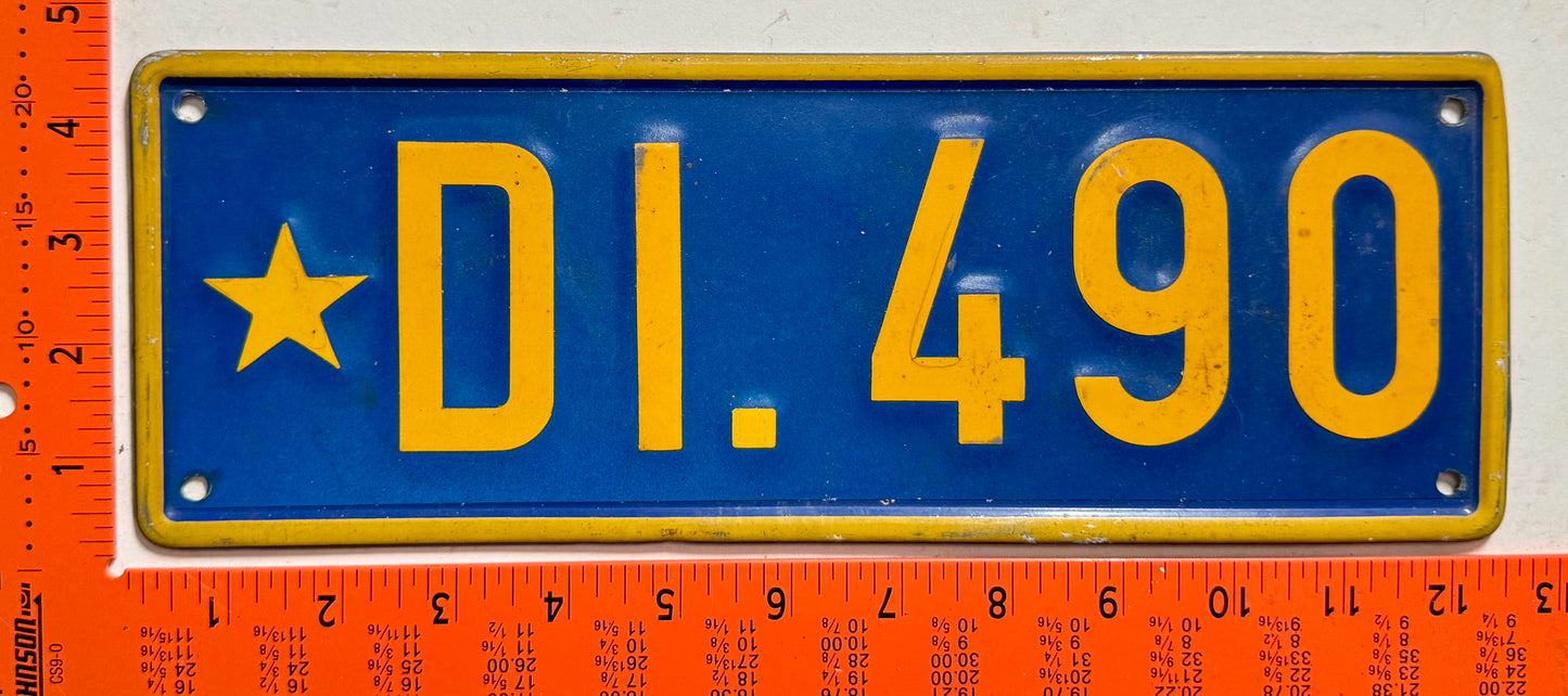 undated Dem Rep of Congo #DI.490 Passenger License Plate