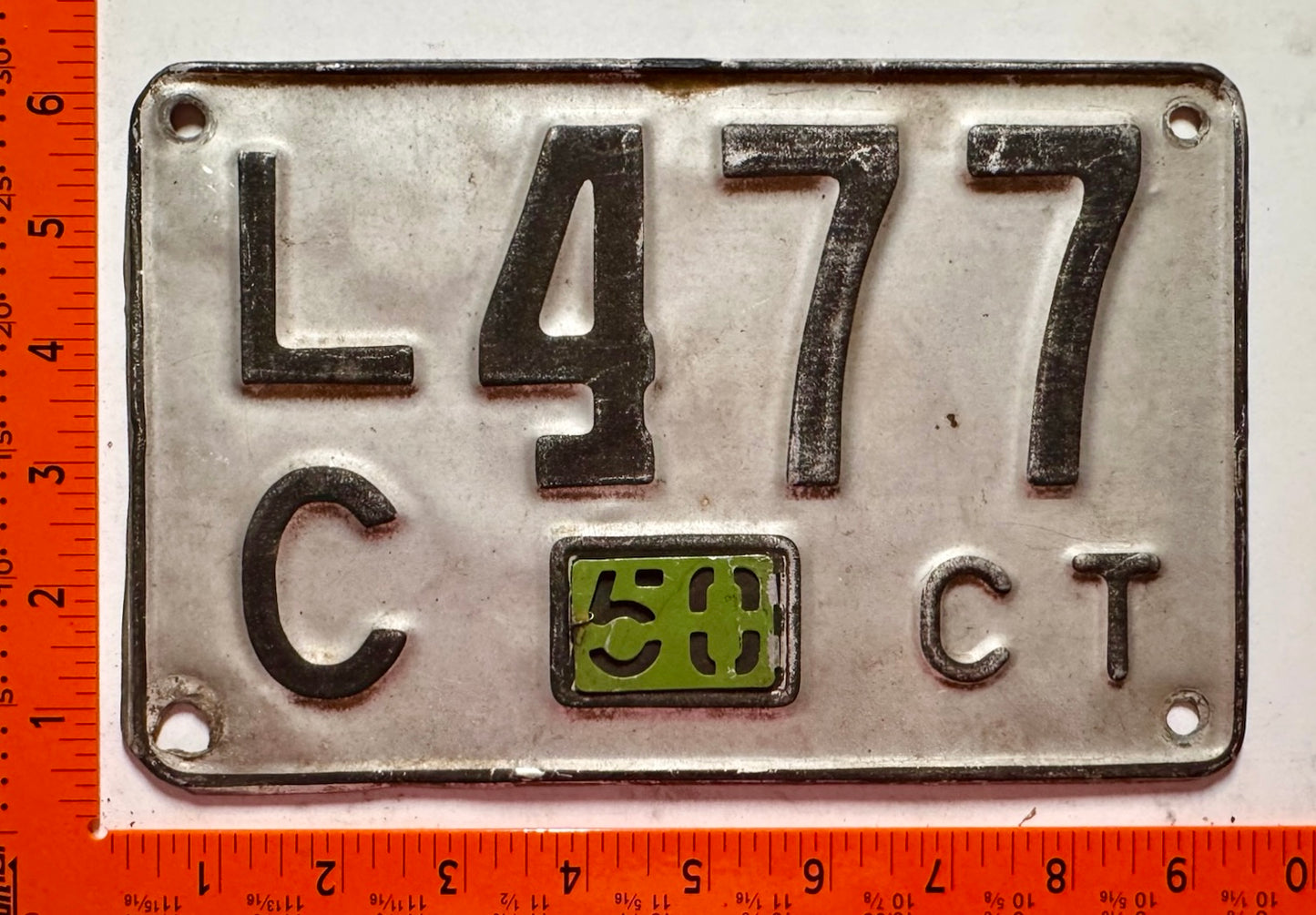 1950 Connecticut #LC 477 Passenger License Plate