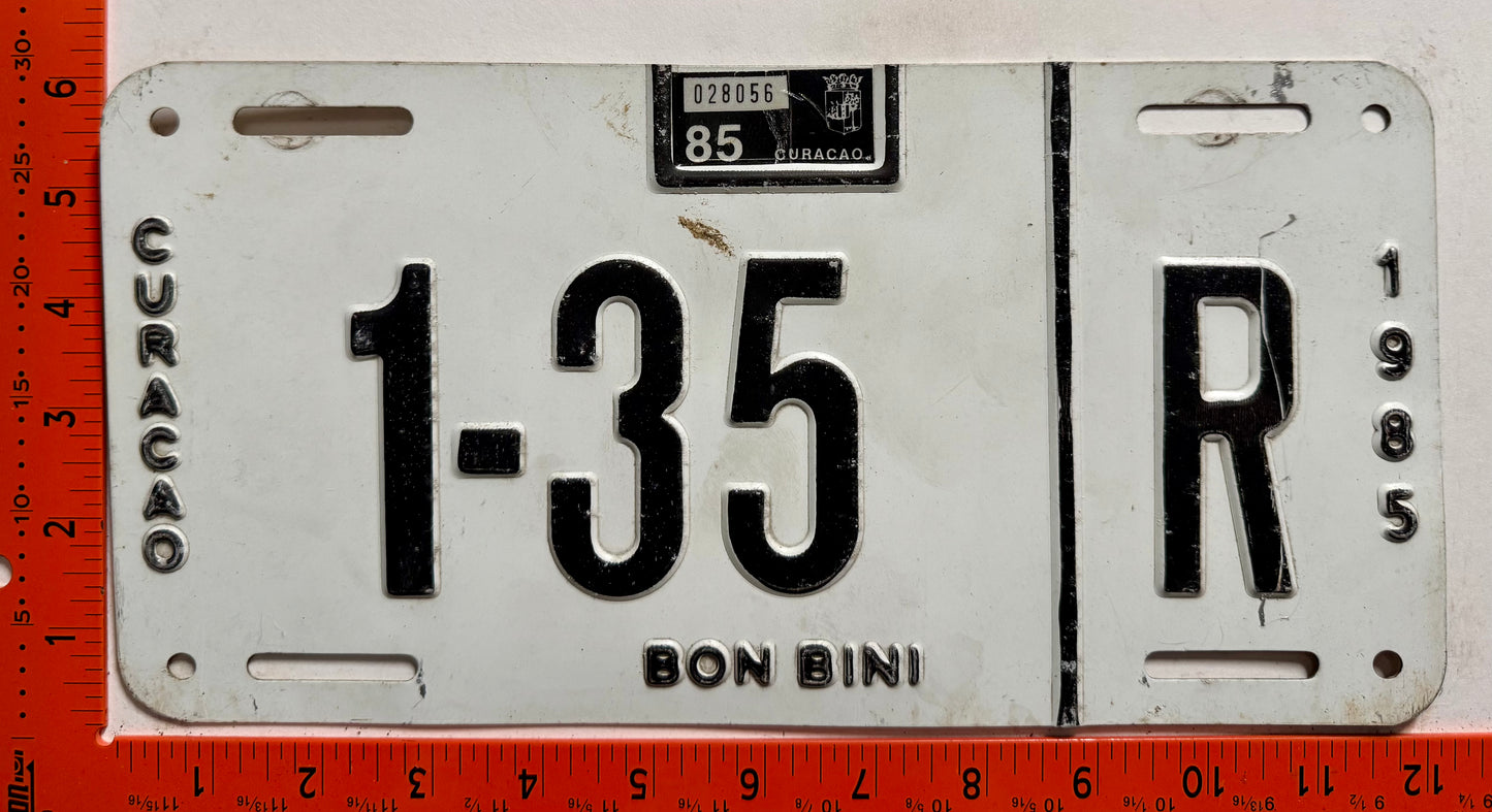 1985 Curacao #1-35 R Rental License Plate