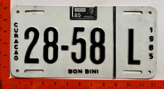 1985 Curacao #28-58 L Passenger License Plate