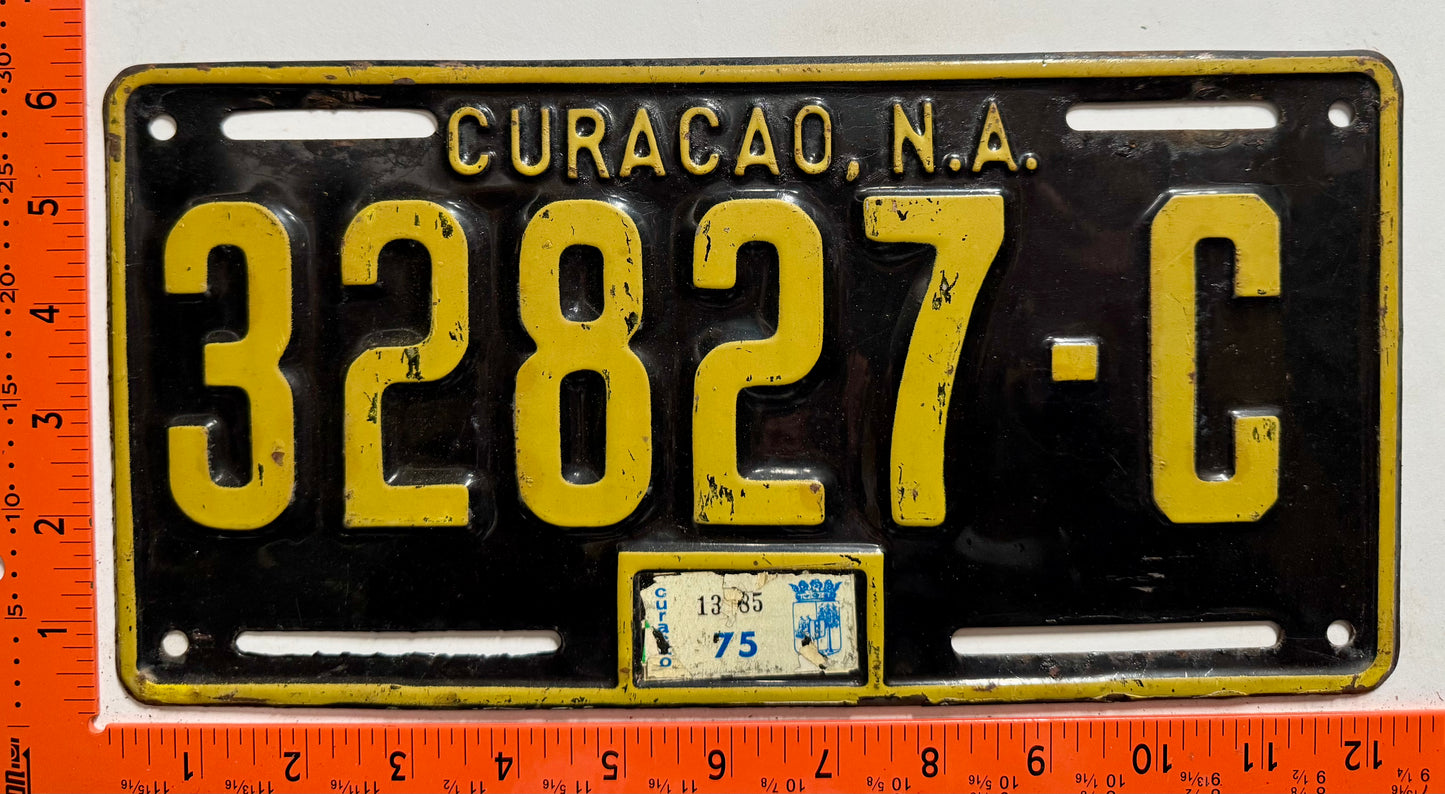 1975 Curacao #32827-C Passenger License Plate
