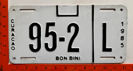 1985 Curacao #95-2 L Passenger License Plate