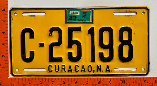 1982 Curacao #C-25198 Passenger License Plate