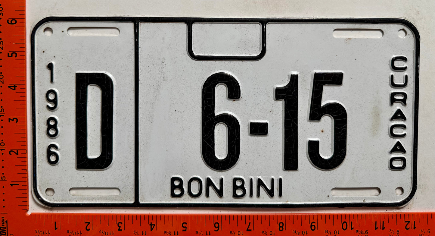 1986 Curacao #D 6-15 Passenger Error or Paint Test License Plate
