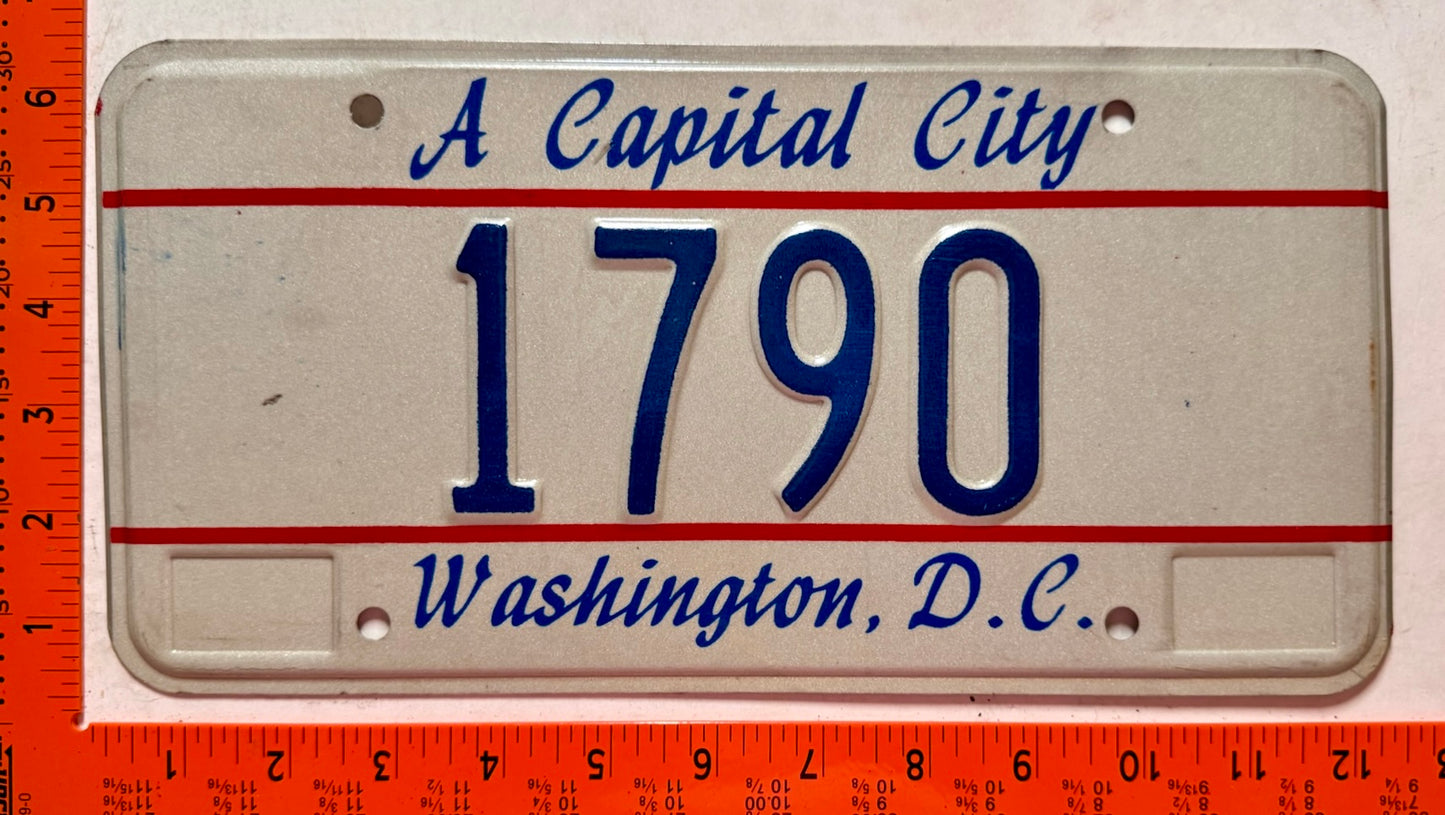 undated Washington, DC #1790 Passenger License Plate