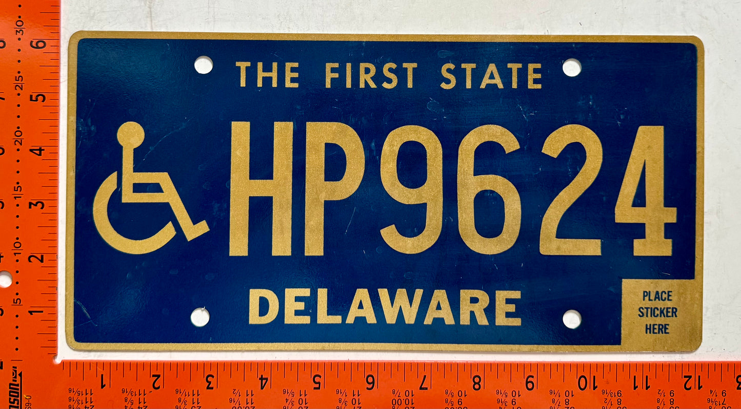 undated Delaware #HP9624 Handicapped License Plate