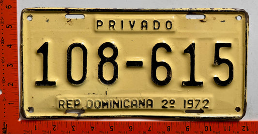 2nd half 1972 Dominican Republic #108-615 Passenger License Plate