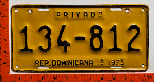 1st half 1975 Dominican Republic #134-812 Passenger License Plate