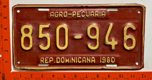 1980 Dominican Republic #850-946 Farm License Plate