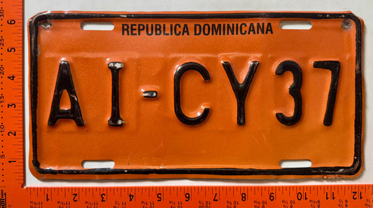 undated Dominican Republic #AI-CY37 Passenger License Plate
