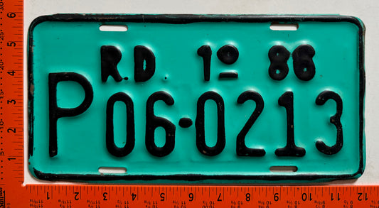 1st half 1986 Dominican Republic #P06-0213 Passenger License Plate