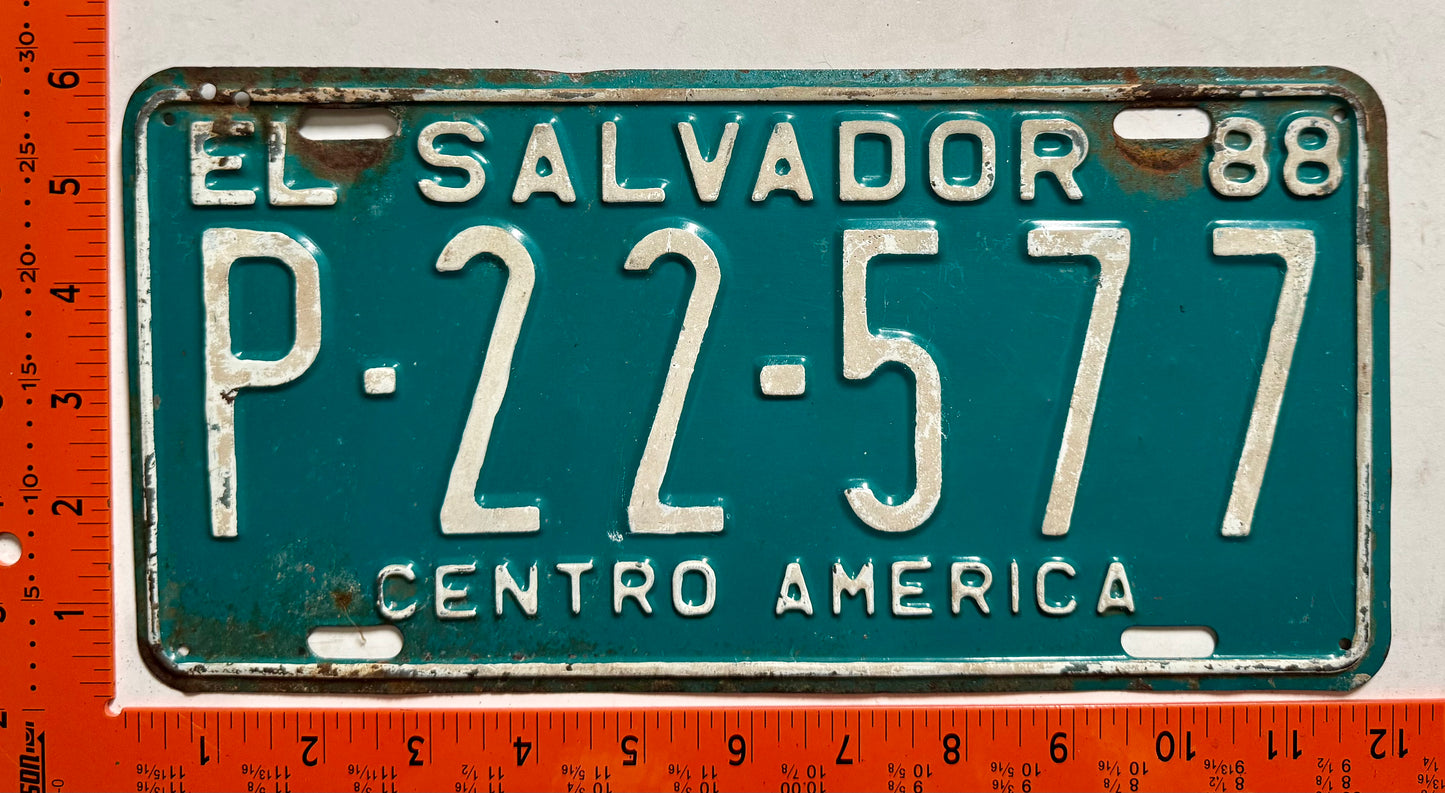 1988 El Salvador #P-22-577 Passenger License Plate