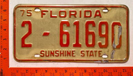 1975 Florida #2-61690 Passenger License Plate