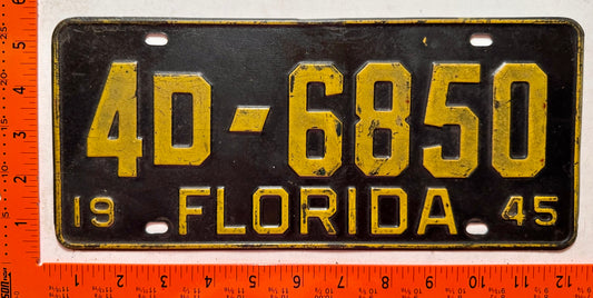 1945 Florida #4D-6850 Passenger License Plate