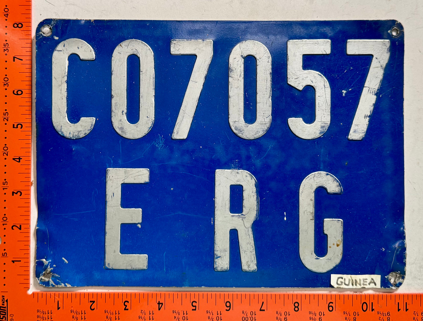 undated Guinea #C07057/ERG Government License Plate