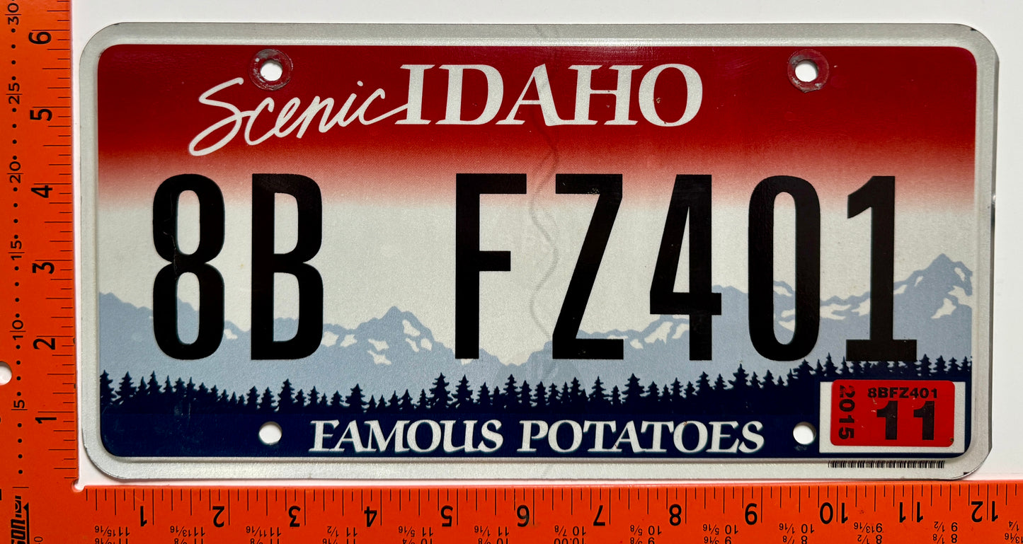 2015 Idaho #8B FZ401 Passenger License Plate