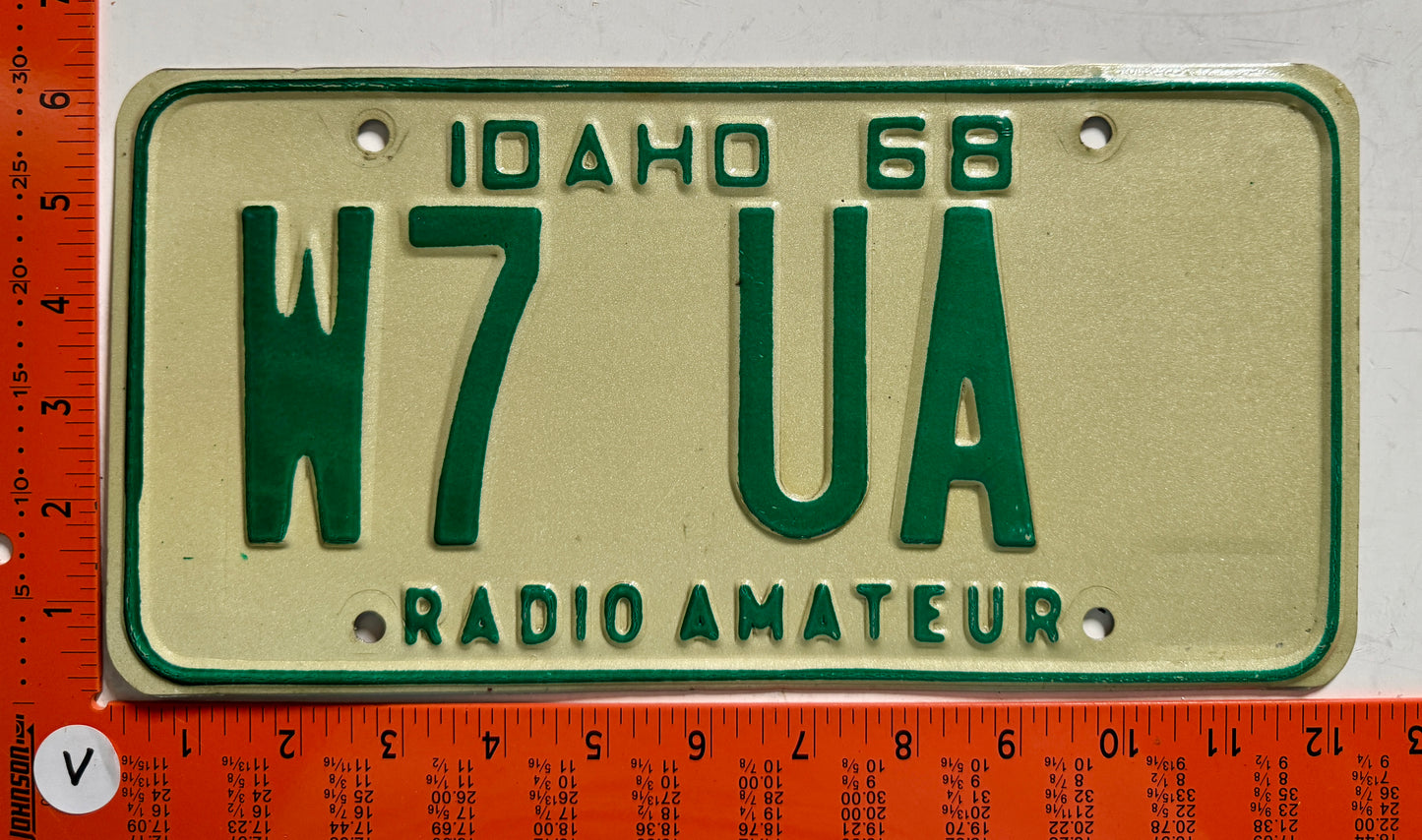 1968 Idaho #W7 UA Amateur Radio License Plate