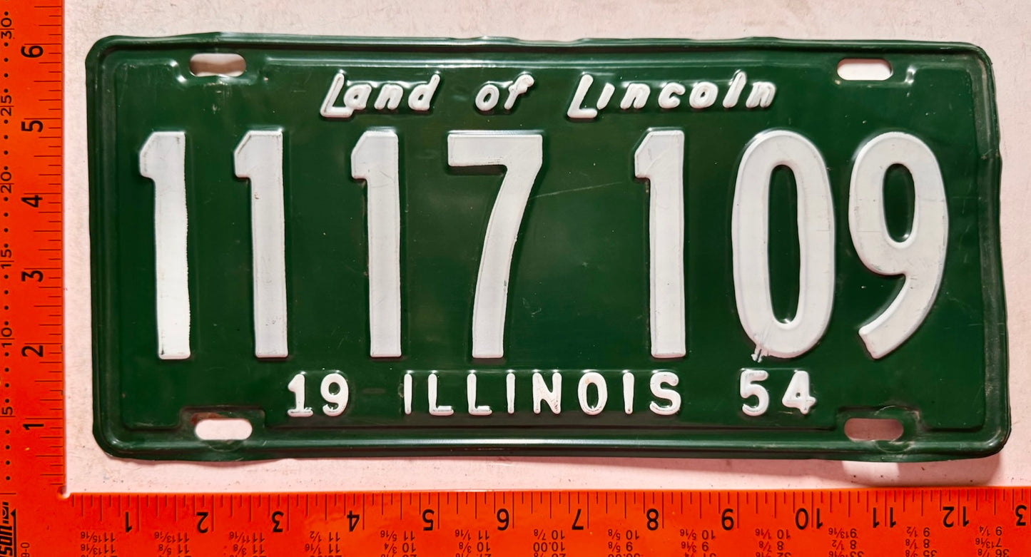 1954 Illinois #1117 109 Passenger License Plate