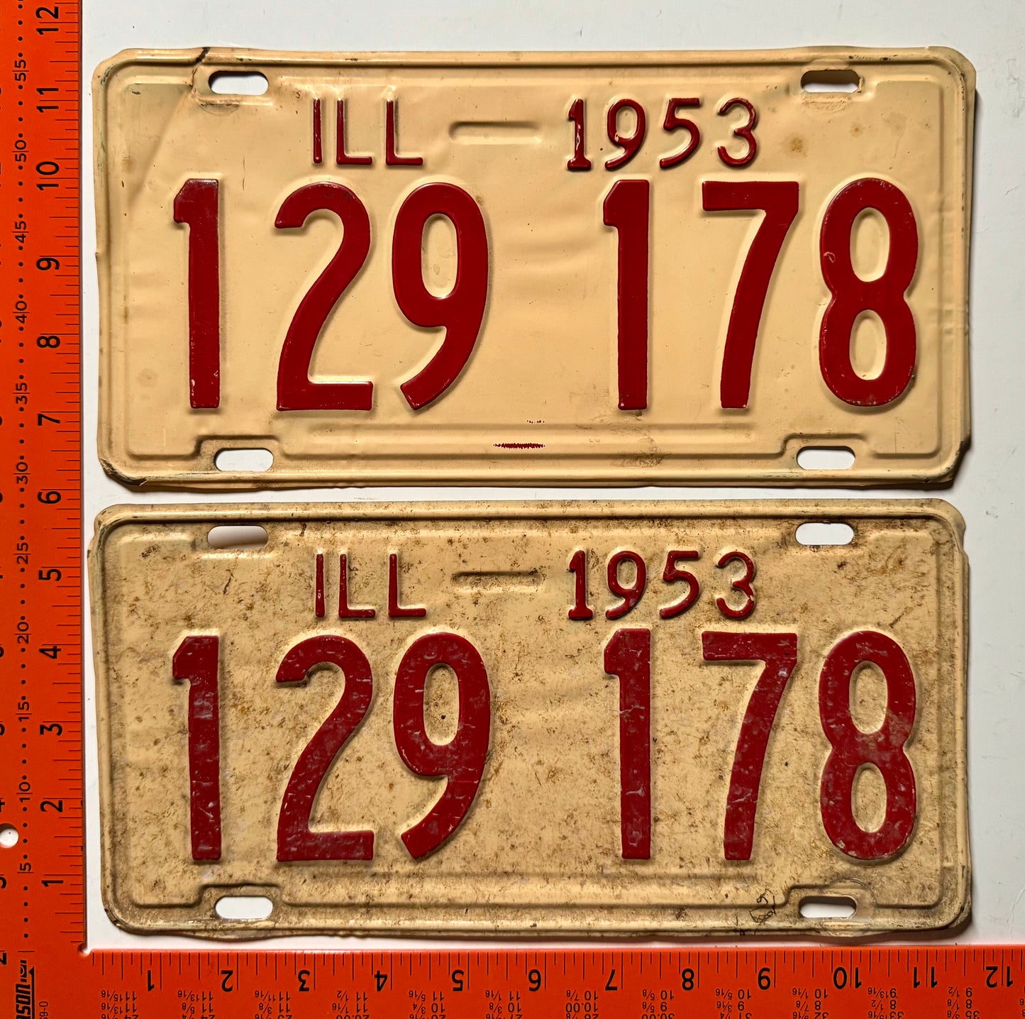 1953 Illinois #129 178 Passenger License Plate (Pair)