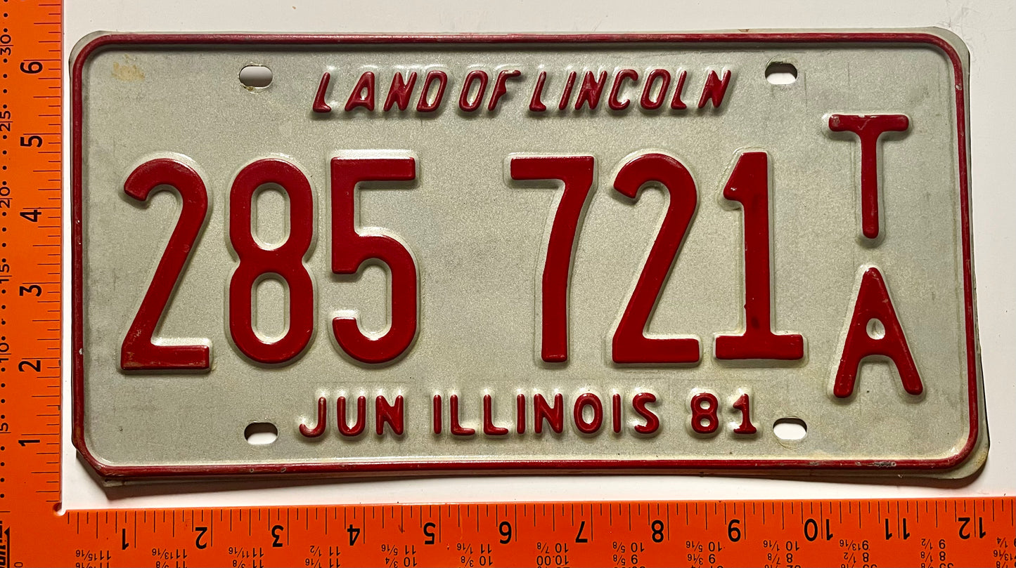 1981 Illinois #285721 T/A Trailer License Plate